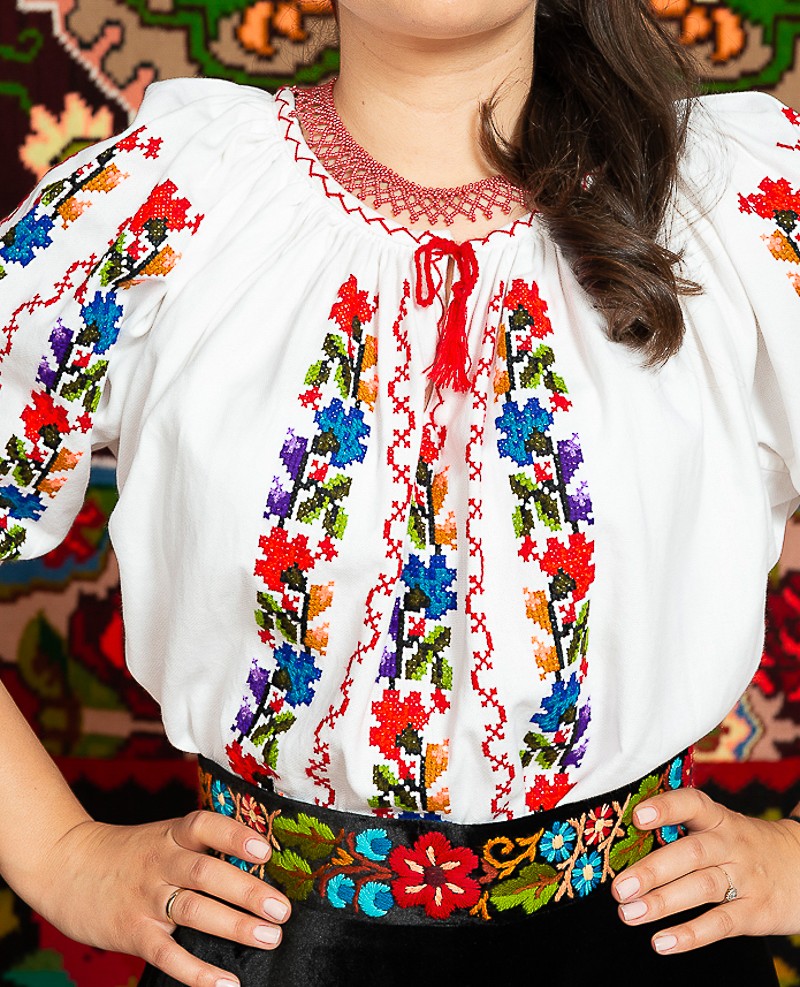 Ie/Camesa cu maneca lunga - Garofita