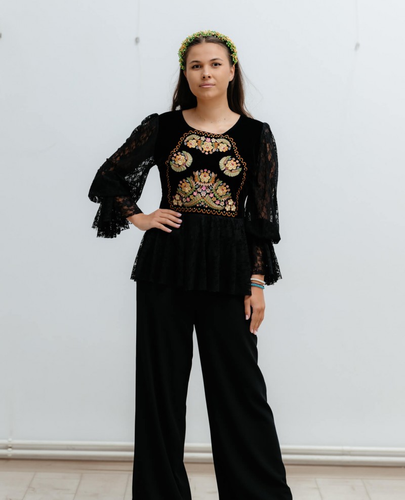 Bluză Gina cu broderie  galbenă