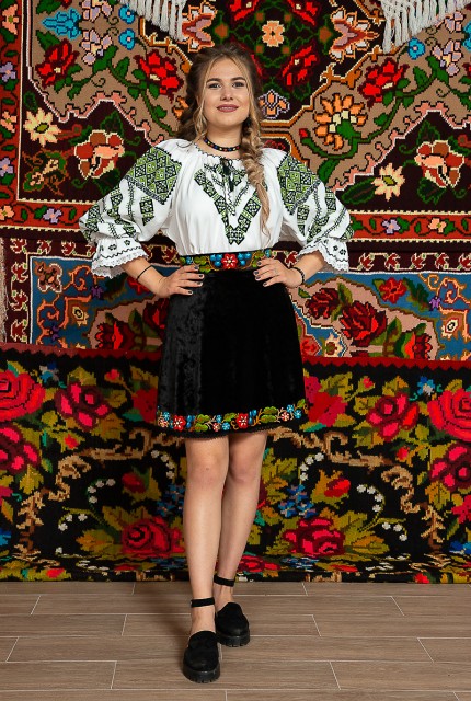 Ie/Camesa cu maneca lunga - Roxana