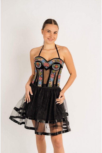 Corset cusutl manual cu margele