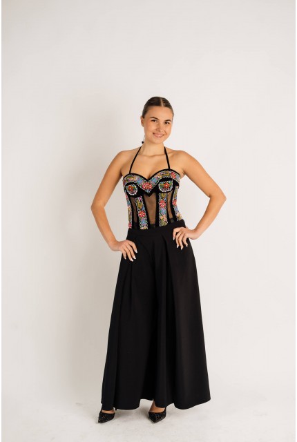 Corset cusutl manual cu margele