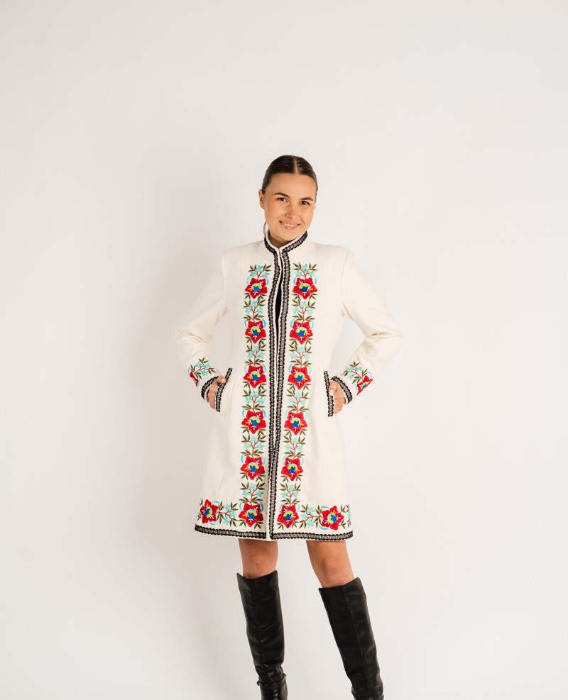 Palton Viorica Alb cu broderie florala