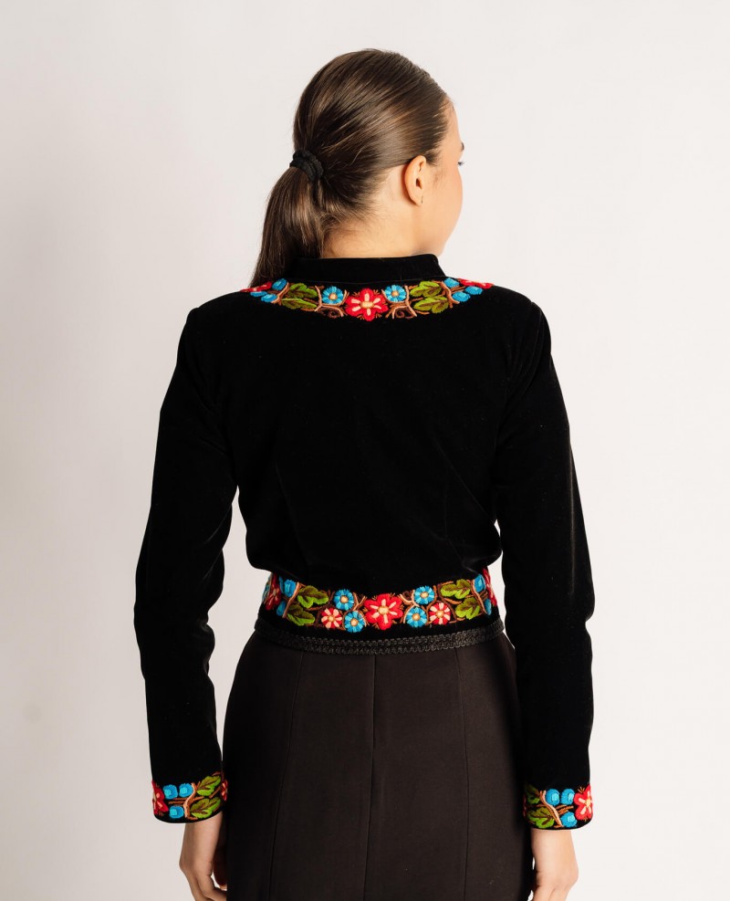 Sacou  Doina din catifea, cusus manual cu motive florale