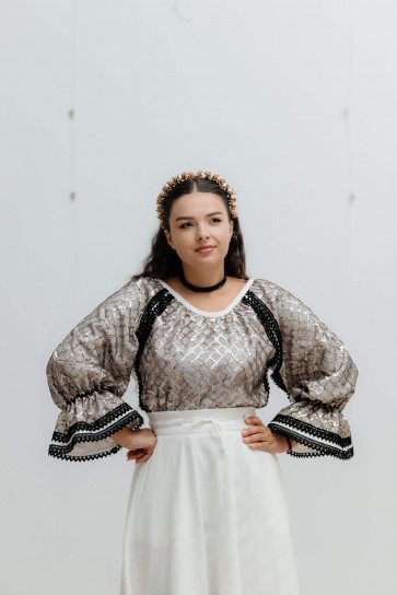 Compleu Cerasela Compleu Cerasela